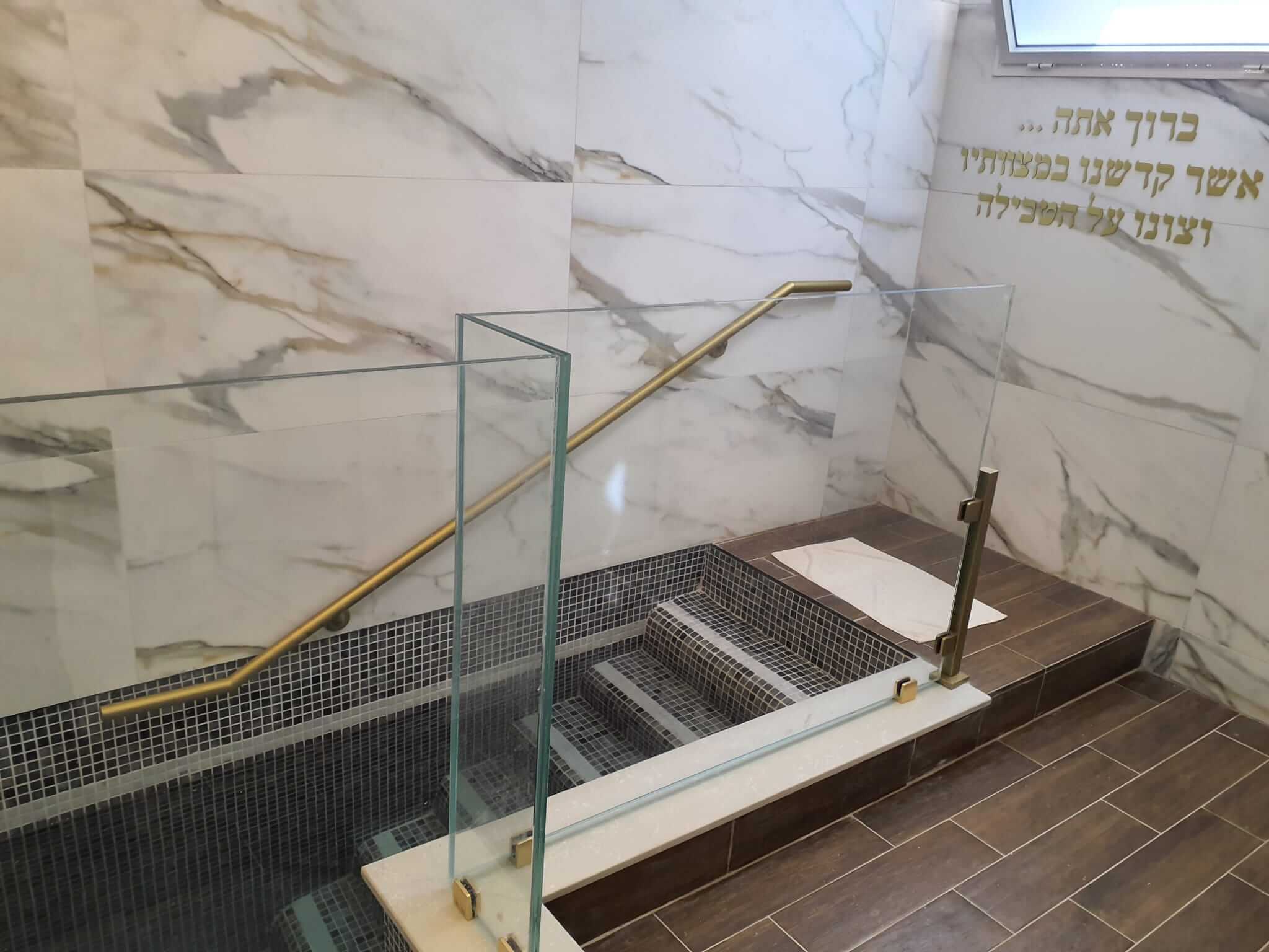 שומריה אחרי (7)