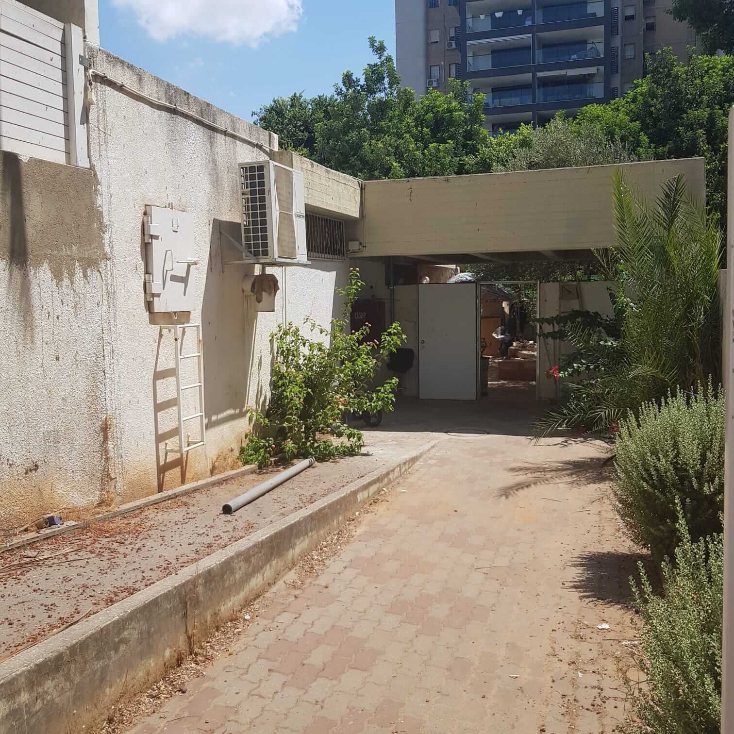 גני תקוה - עין גנים — אחרי