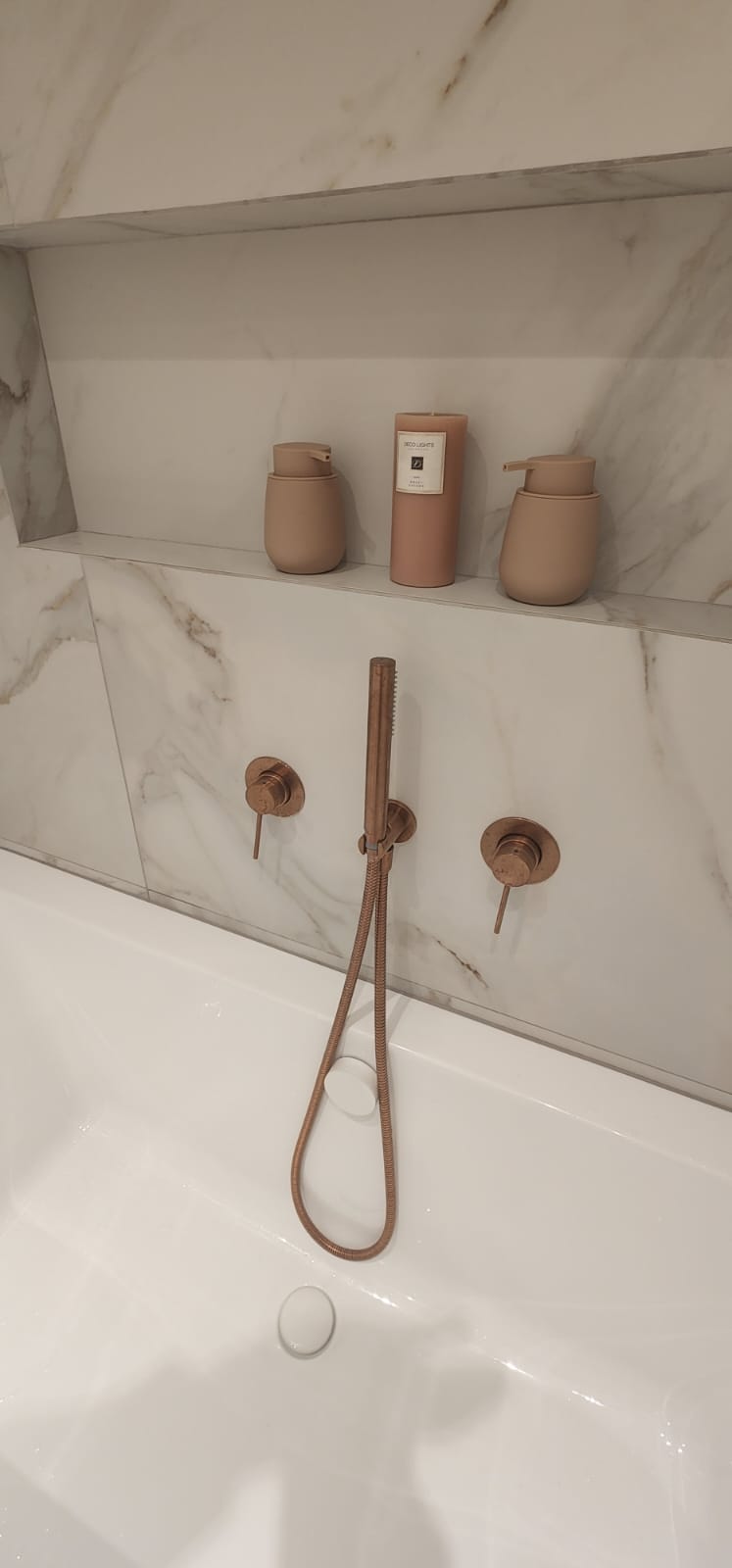 מזכרת בתיה — אחרי