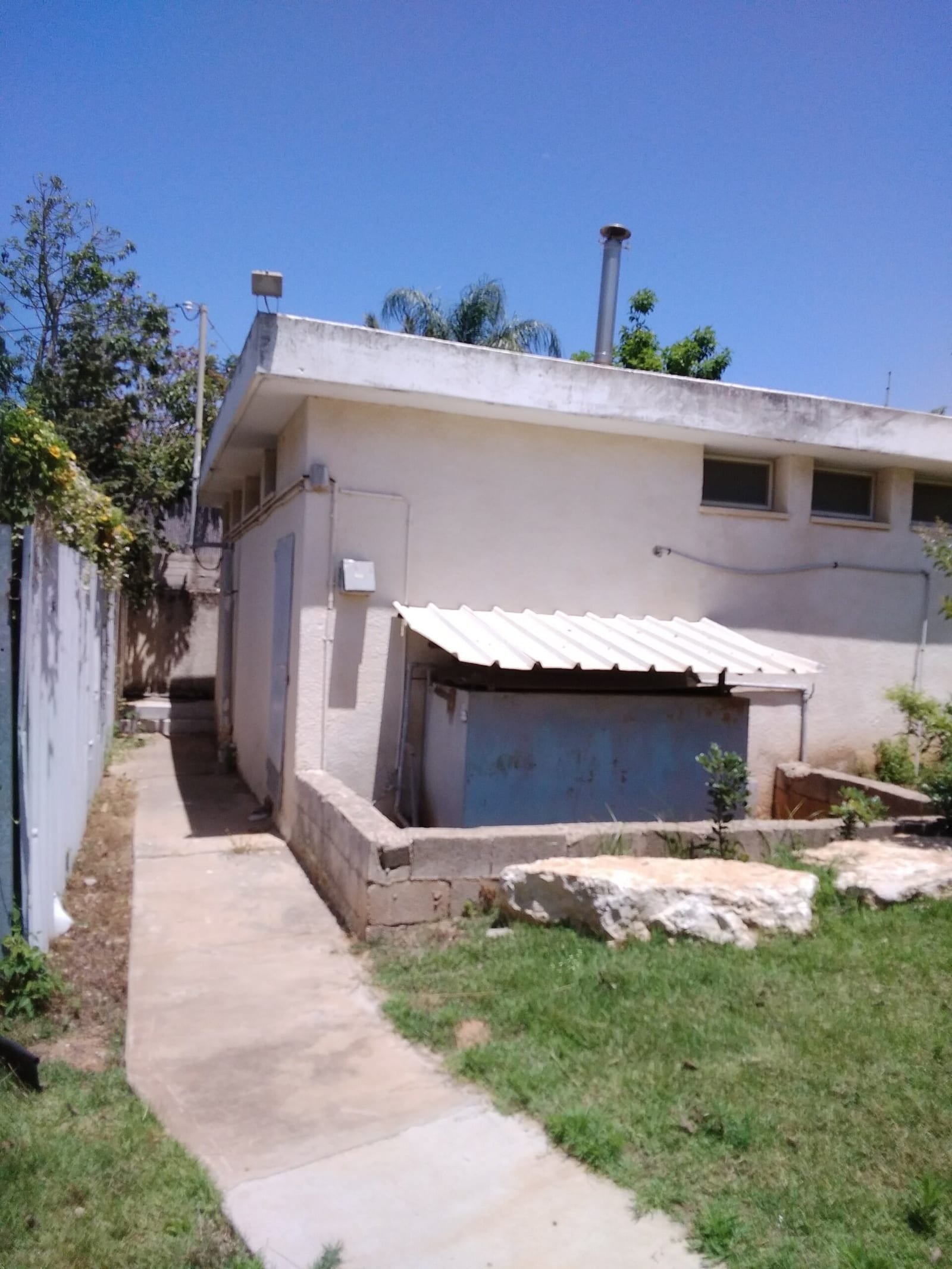 Charutzim (Hof HaSharon)
